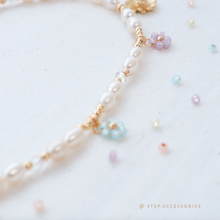 將圖片載入圖庫檢視器 J217 Flowers choker with freshwater pearls and Swarovski