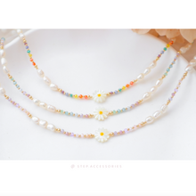 將圖片載入圖庫檢視器 Shell Flower Choker with Freshwater Pearls and Glass Beads <3 colors>