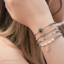 將圖片載入圖庫檢視器 Gray Hand strap set / piece with Natural stone and glass beads < 4 styles >