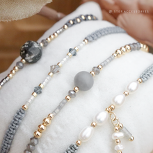 將圖片載入圖庫檢視器 Gray Hand strap set / piece with Natural stone and glass beads < 4 styles >