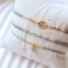 將圖片載入圖庫檢視器 H749 拉長石 Gray Hand strap set / piece with Square Natural stone and glass beads < 3 styles >