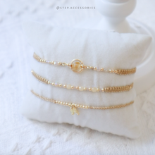 將圖片載入圖庫檢視器 H752 黃水晶 Khaki Hand strap set / piece with Square Natural stone and glass beads < 3 styles >