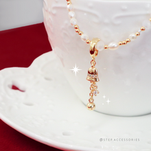 將圖片載入圖庫檢視器 J239- 2 ways bell Choker with Freshwater pearls and glass beads