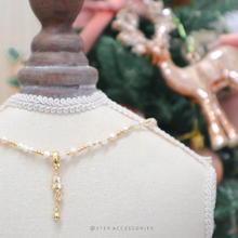 將圖片載入圖庫檢視器 J239- 2 ways bell Choker with Freshwater pearls and glass beads
