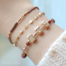 將圖片載入圖庫檢視器 中發白 Sparrow bracelet with Natural stone <金沙石>