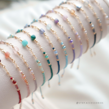 將圖片載入圖庫檢視器 Faceted Square Natural stone Hand strap with gold chain and glass beads <13 colors>