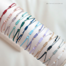 將圖片載入圖庫檢視器 Faceted Square Natural stone Hand strap with gold chain and glass beads <13 colors>