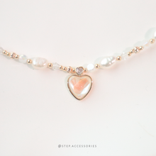 將圖片載入圖庫檢視器 Double Heart Pendant Choker with Freshwater pearls and glass beads