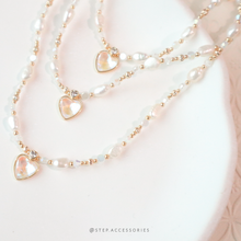 將圖片載入圖庫檢視器 Double Heart Pendant Choker with Freshwater pearls and glass beads