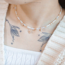 將圖片載入圖庫檢視器 Three Pendants Choker with glass beads and Japanese glass beads <2 colors>