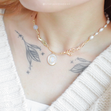 將圖片載入圖庫檢視器 J251,J252 Freshwater pearls Choker with 蛋白石 & 貝殻 <GOLD/SILVER>