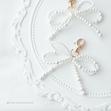 將圖片載入圖庫檢視器 Glass pearls Ribbon Keychain/Phonestrap accessories