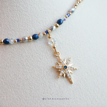 將圖片載入圖庫檢視器 J276 Choker with Czech glass beads and Zircon star