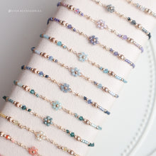 將圖片載入圖庫檢視器 Japanese glass beads Flower with Swarovski Hand strap <15 colors>