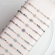 將圖片載入圖庫檢視器 Japanese glass beads Flower with Swarovski Hand strap <15 colors>