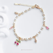 將圖片載入圖庫檢視器 Zircon Cherry Bracelet with Freshwater pearls and Swarovski