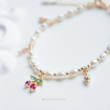 將圖片載入圖庫檢視器 Zircon Cherry Bracelet with Freshwater pearls and Swarovski