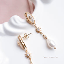 將圖片載入圖庫檢視器 Shell with Stars Earrings with Freshwater pearls