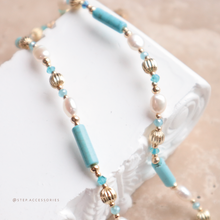 將圖片載入圖庫檢視器 Natural stone Big heart pendant Choker with freshwater pearls and Swarovski < 2 colors>