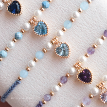 將圖片載入圖庫檢視器 Zircon Heart hand strap with Natural stone and glass pearls <12 colors>