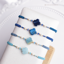 將圖片載入圖庫檢視器 Flower Natural stone Hand strap with glass pearls and Swarovski <navy,midnight,blue,sky>