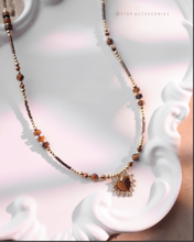 將圖片載入圖庫檢視器 *虎眼石*Natural stone Heart Pendants Choker with Swarovski and Japanese glass beads