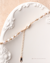 將圖片載入圖庫檢視器 Heart Ribbon Choker with Freshwater pearls and Swarovski<2 colors>