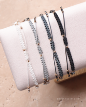 將圖片載入圖庫檢視器 Little square Natural stone hand strap with Japanese glass beads <black/gray/white>
