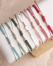 將圖片載入圖庫檢視器 Long Natural stone Hand strap with Japanese glass beads <red, tulip, pink, green>