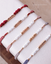 將圖片載入圖庫檢視器 Carving beads Hand strap with Japanese glass beads <red. tulip. pink. dusty. purple>