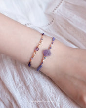 將圖片載入圖庫檢視器 Flower Natural stone Hand strap with glass pearls and Swarovski <red,pink,dusty,purple,lavender>