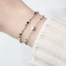 將圖片載入圖庫檢視器 Faceted Square Natural stone Hand strap with gold chain and glass beads <13 colors>