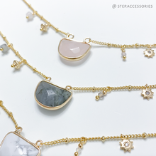 將圖片載入圖庫檢視器 Semicircle Natural stone Necklace with Star < 3 colors >
