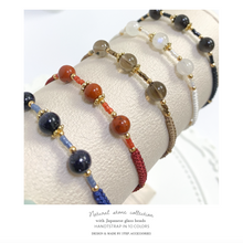 將圖片載入圖庫檢視器 6mm Natural stone Hand strap with Japanese glass beads <10 colors>