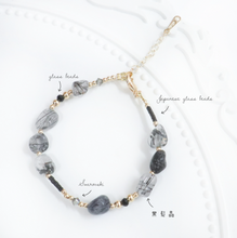 將圖片載入圖庫檢視器 Natural stone bracelet with Swarovski and glass beads < 7 colors >