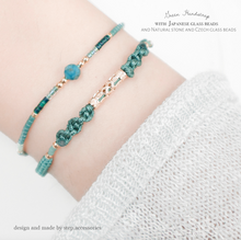 將圖片載入圖庫檢視器 Green Hand strap with Japanese glass beads/ Freshwater pearls/ Natural stone < 4 styles >