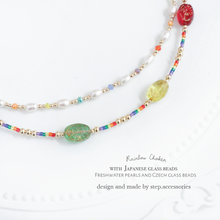 將圖片載入圖庫檢視器 Rainbow choker with Freshwater pearls and glass beads / Czech glass beads and Japanese glass beads < 2 styels >