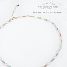 將圖片載入圖庫檢視器 Rainbow choker with Freshwater pearls and glass beads / Czech glass beads and Japanese glass beads < 2 styels >