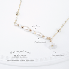 將圖片載入圖庫檢視器 Freshwater pearls Bracelet with Cazch glass beads and Swarovski < 3 styles >