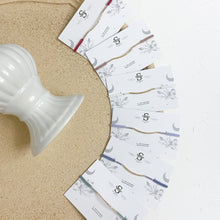 將圖片載入圖庫檢視器 Gold tube & Japanese glass beads hand strap < 6 colors >