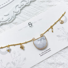 將圖片載入圖庫檢視器 Semicircle Natural stone Necklace with Star < 3 colors >