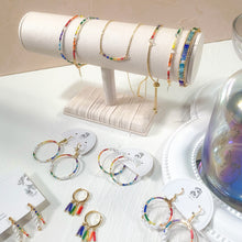 將圖片載入圖庫檢視器 H199 Japanese glass beads Swarovski rainbow bracelet