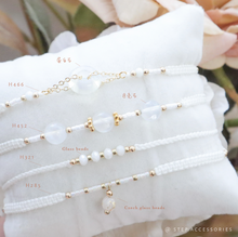 將圖片載入圖庫檢視器 White Hand strap set / piece with Natural stone and glass beads &lt; 4 styles &gt;
