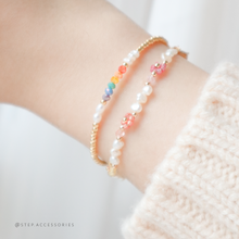 將圖片載入圖庫檢視器 Rainbow Bracelet with Freshwater pearls and glass beads &lt;3 styles&gt;
