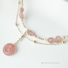 將圖片載入圖庫檢視器 Peace Buckle Choker with Natural stone and freshwater pearls &lt;草莓晶&gt;
