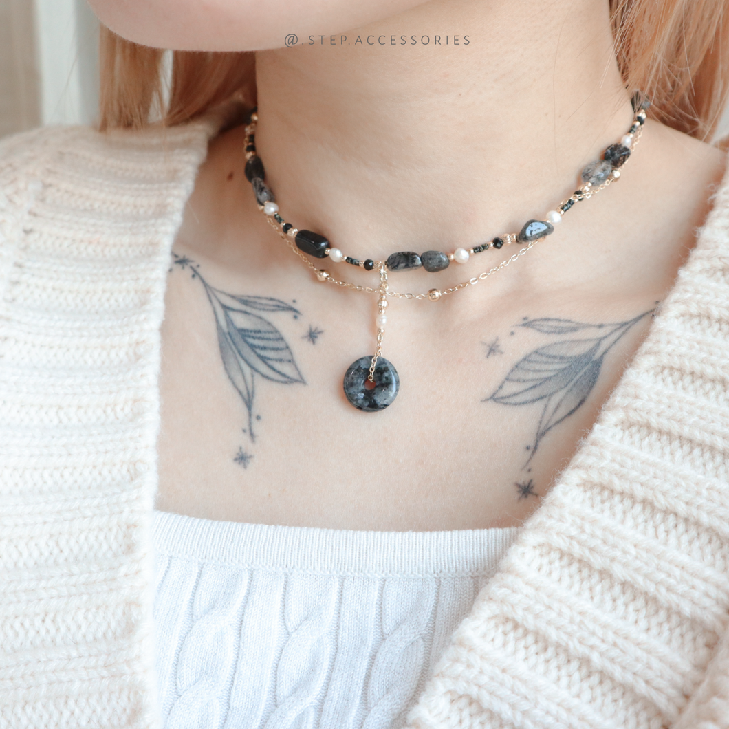 Peace Buckle Choker with Natural stone and freshwater pearls <黑髮晶,閃光石>