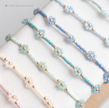 將圖片載入圖庫檢視器 Japanese glass beads flowers bracelet &lt; 14 colors &gt;
