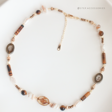 將圖片載入圖庫檢視器 Czech glass beads Brown choker with Natural stone and freshwater pearls &lt;虎眼石, 圖畫石, 貝殻&gt;
