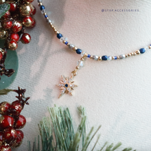 將圖片載入圖庫檢視器 J276  Christmas Choker with Czech glass beads and Zircon star
