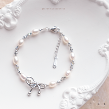 將圖片載入圖庫檢視器 Ribbon bracelet with Freshwater pearls and Swarovski &lt;2 colors&gt;
